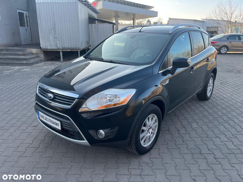 Ford Kuga 2.0 TDCi 2x4 Champions Edition - 2