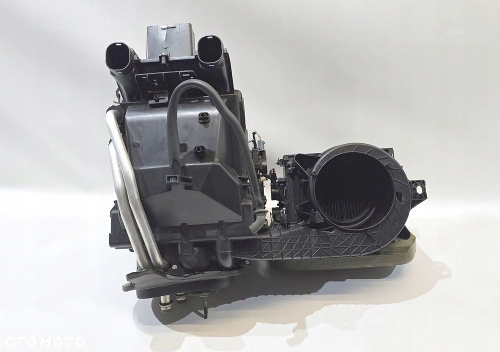 nagrzewnica obudowa opel insignia a 13r lift eur 13378237 - 2