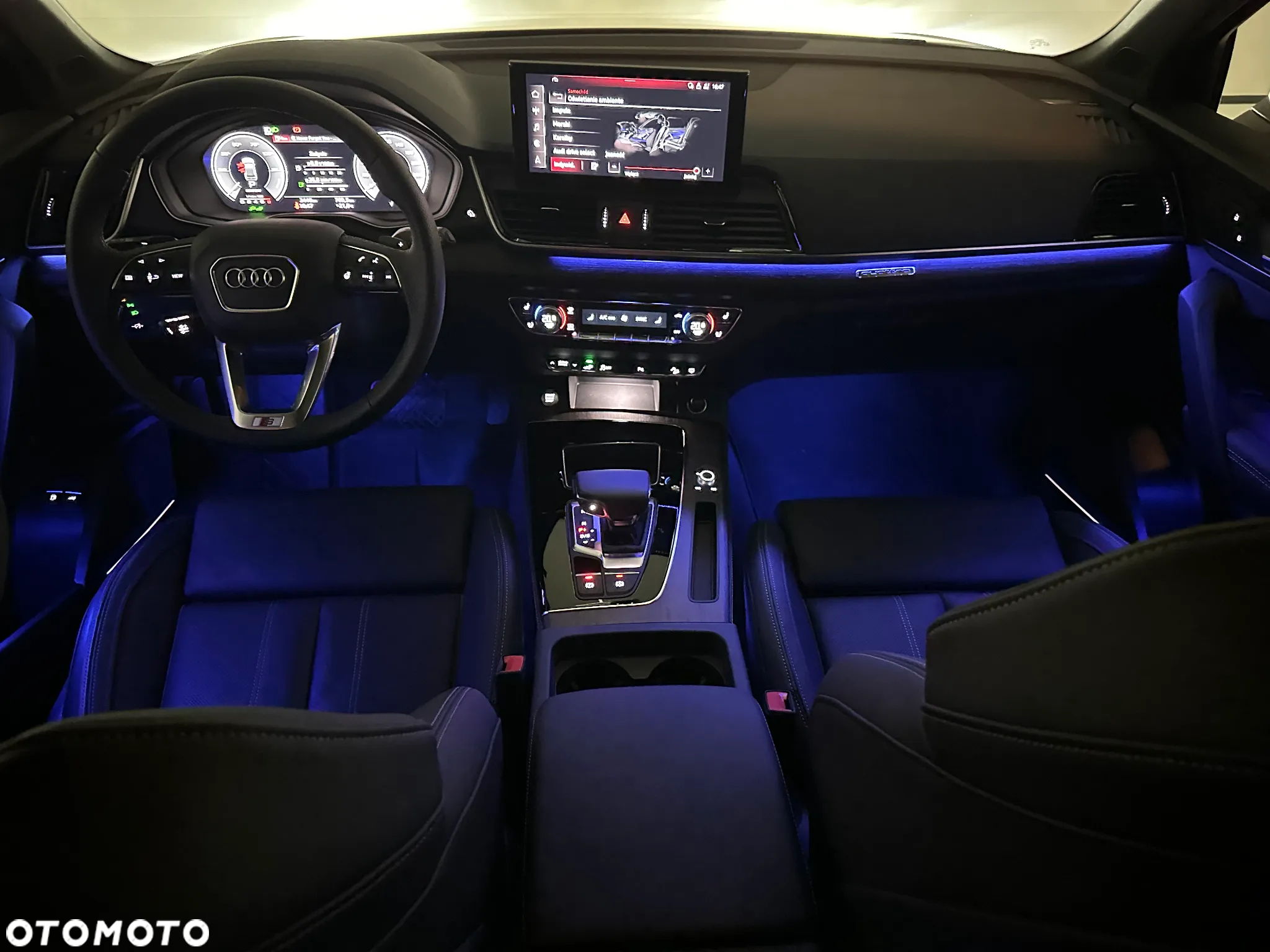 Audi Q5 55 TFSIe quattro S tronic S line - 24