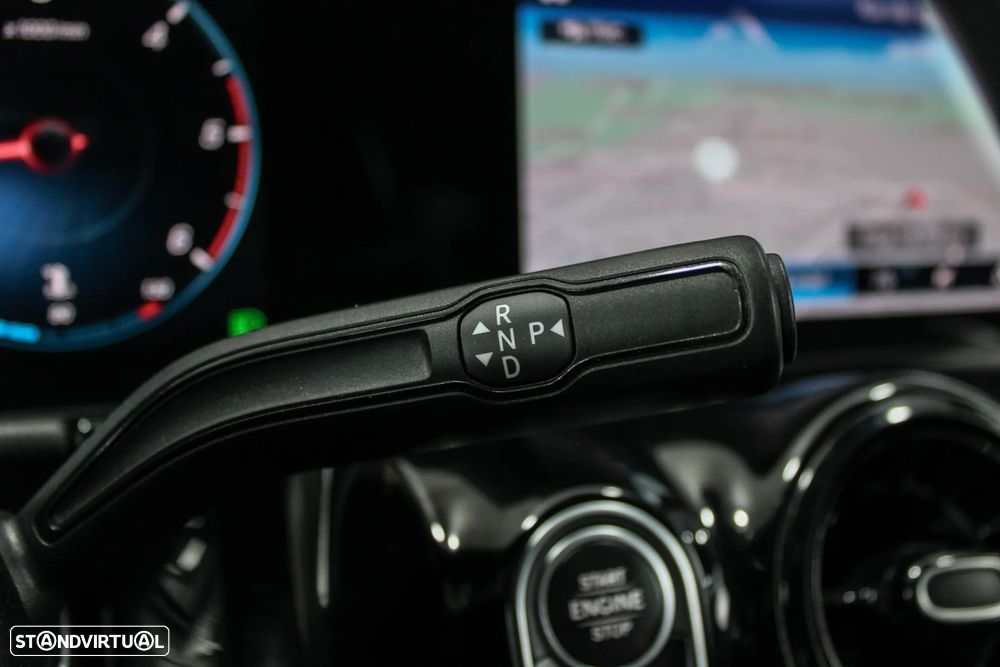 Mercedes-Benz GLA 180 d 8G-DCT Edition 2021 - 39