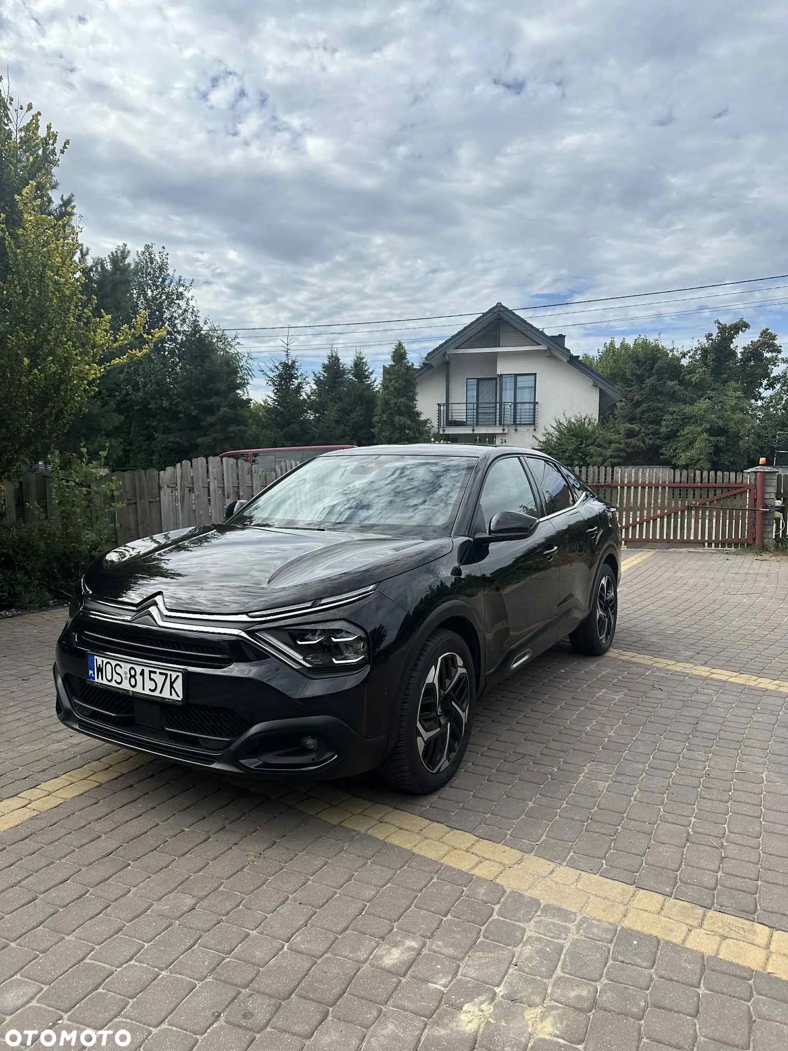 Citroën C4 1.2 PureTech Shine S&S EAT8 - 1