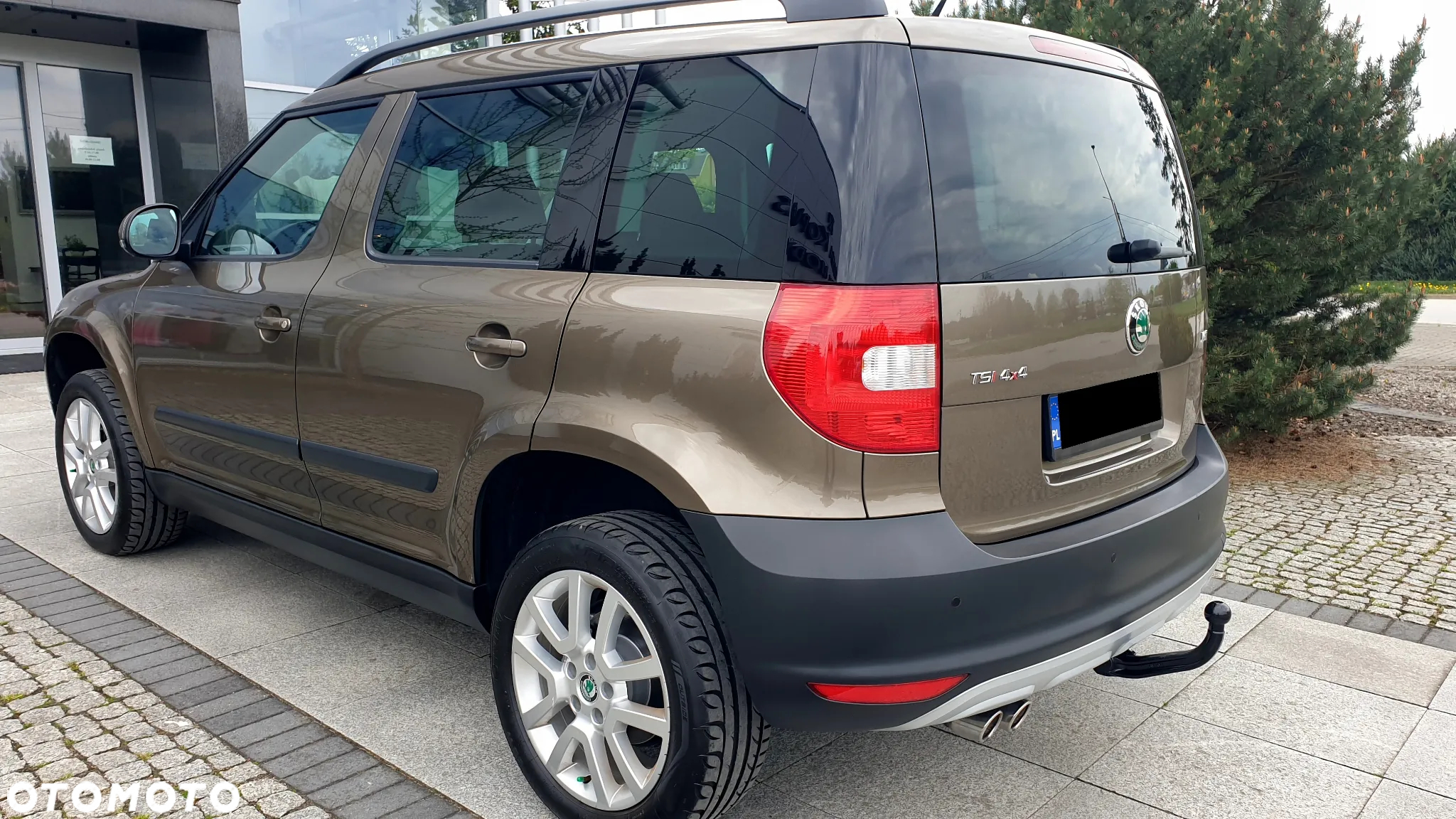 Skoda Yeti 1.8 TSI 4x4 Ambition PLUS EDITION - 11