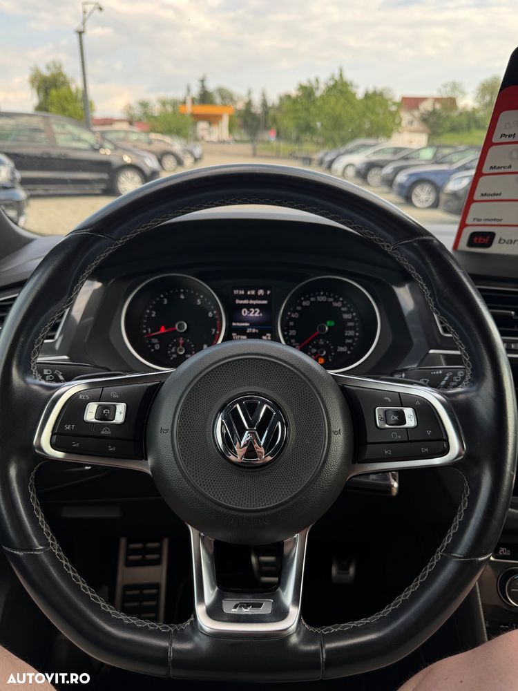 Volkswagen Tiguan - 8