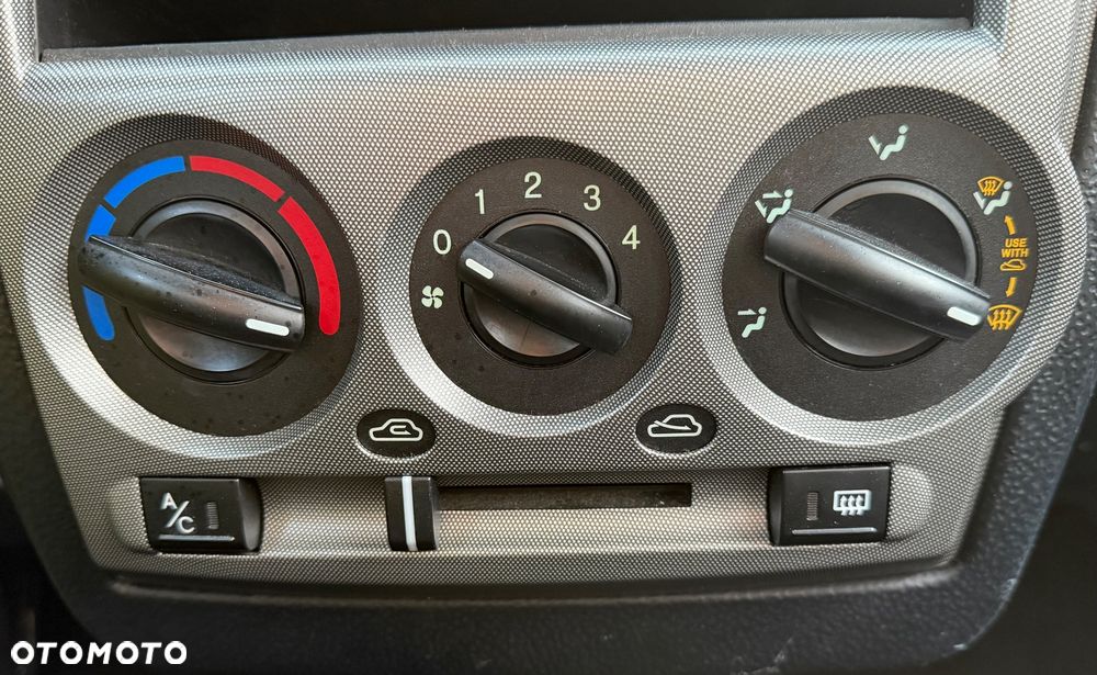 Hyundai Getz 1.3 Team 06 - 14