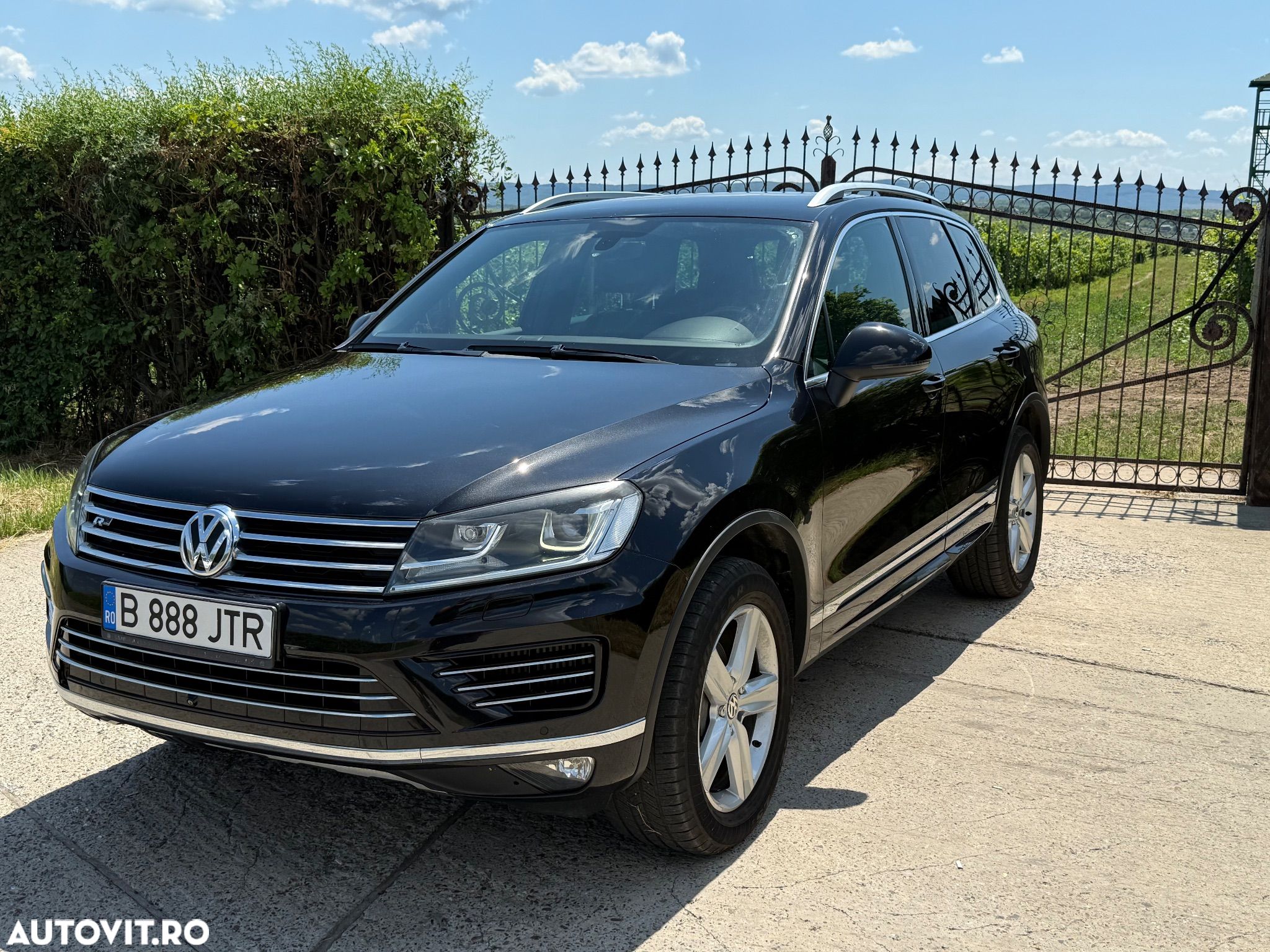 Volkswagen Touareg V6 TDI BMT Supreme Plus - 1