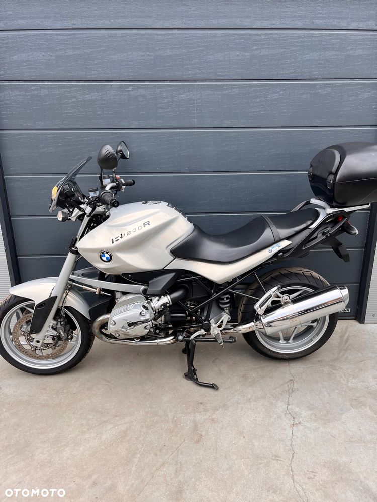 BMW R - 18