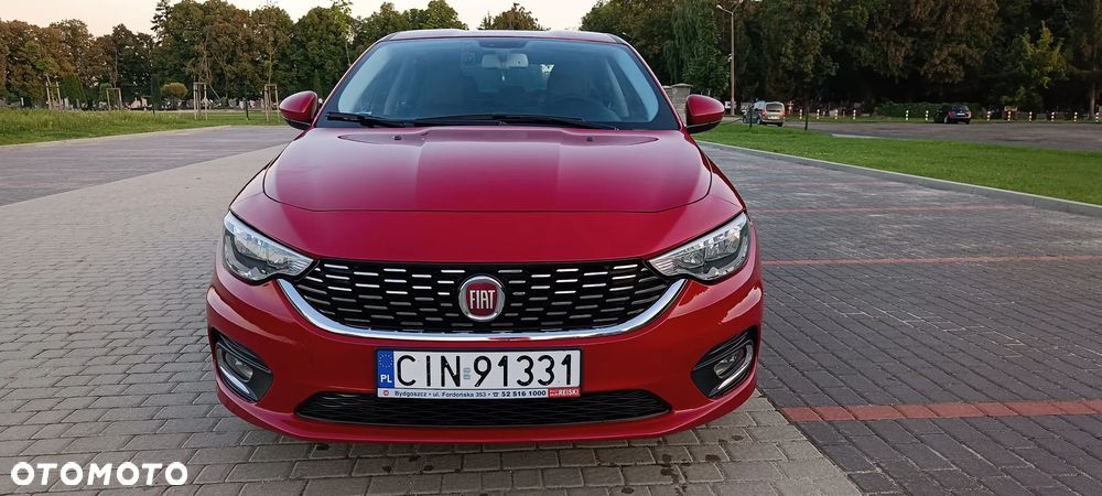 Fiat Tipo 1.4 16v Lounge EU6d - 1