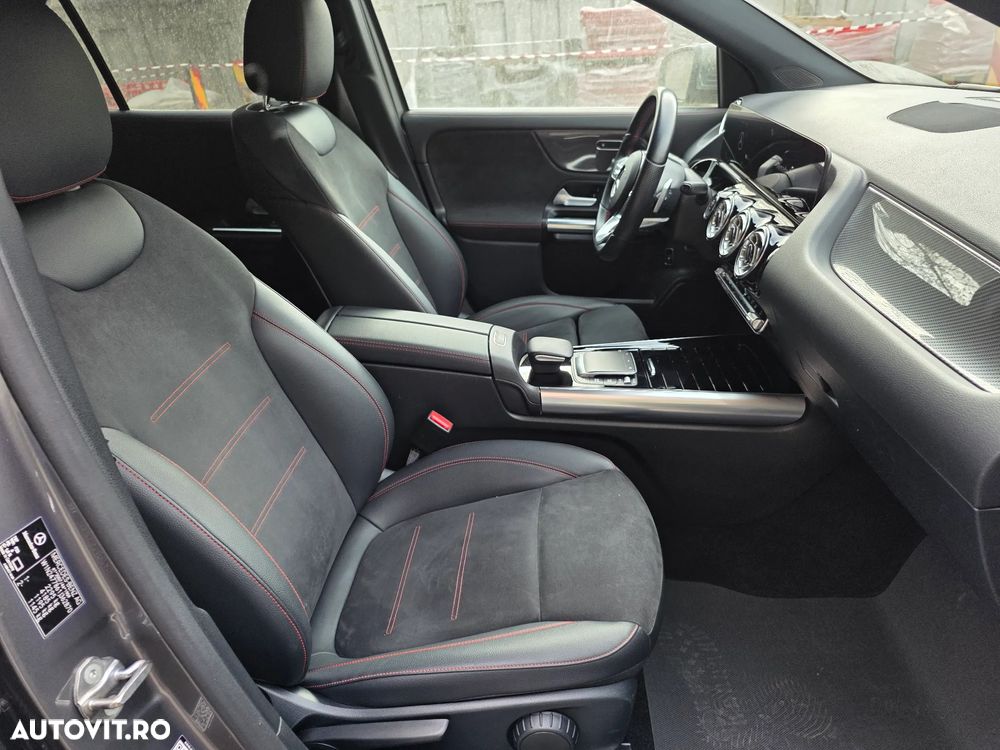 Mercedes-Benz GLA 250 e - 12