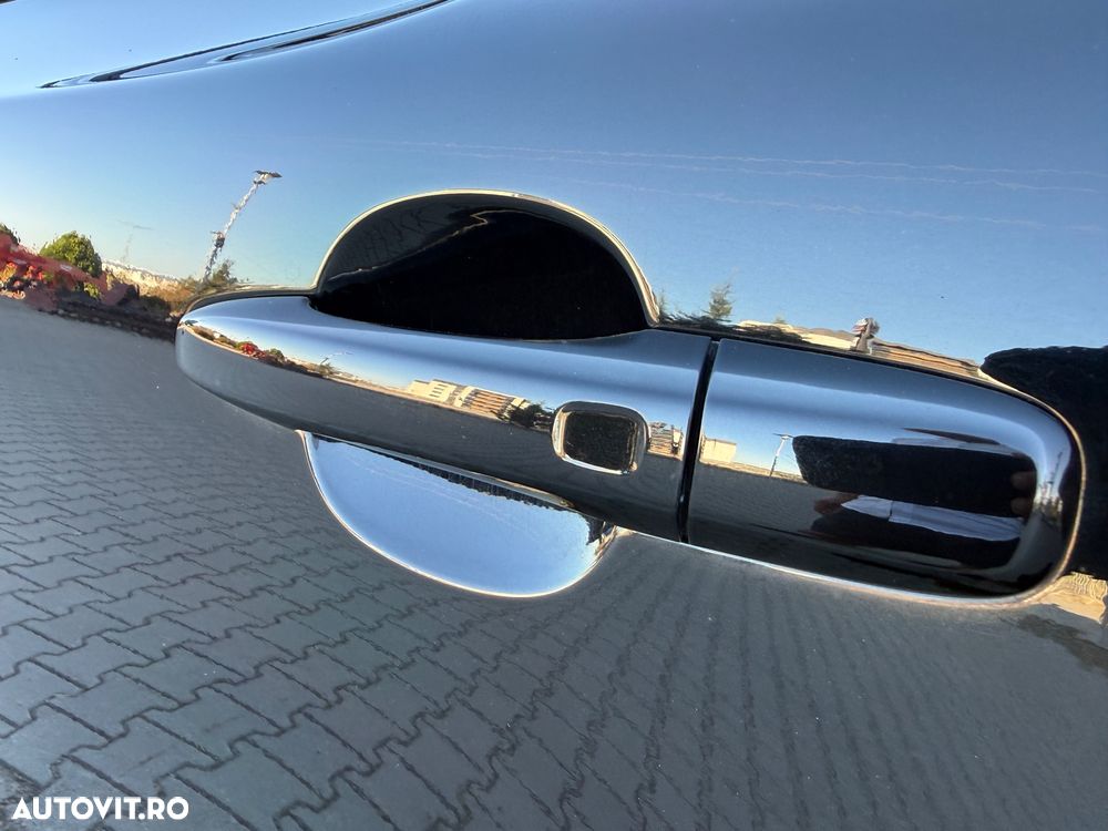 Volvo V40 D3 Geartronic Summum - 21