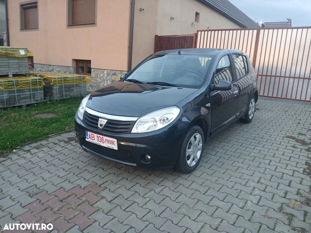 Dacia Sandero ver-1-2-16v-75-laureate - 1