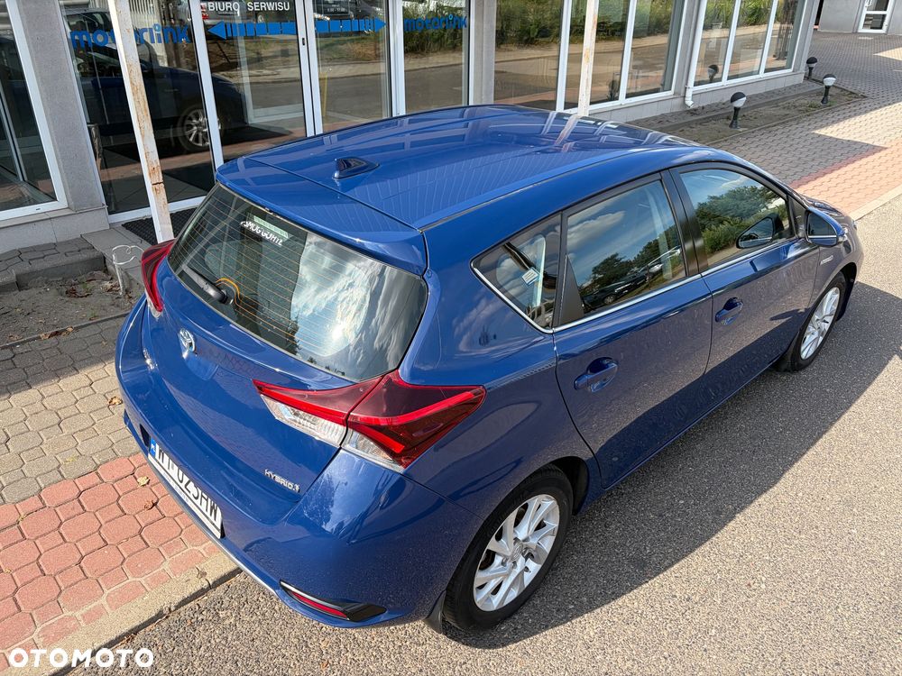 Toyota Auris - 12