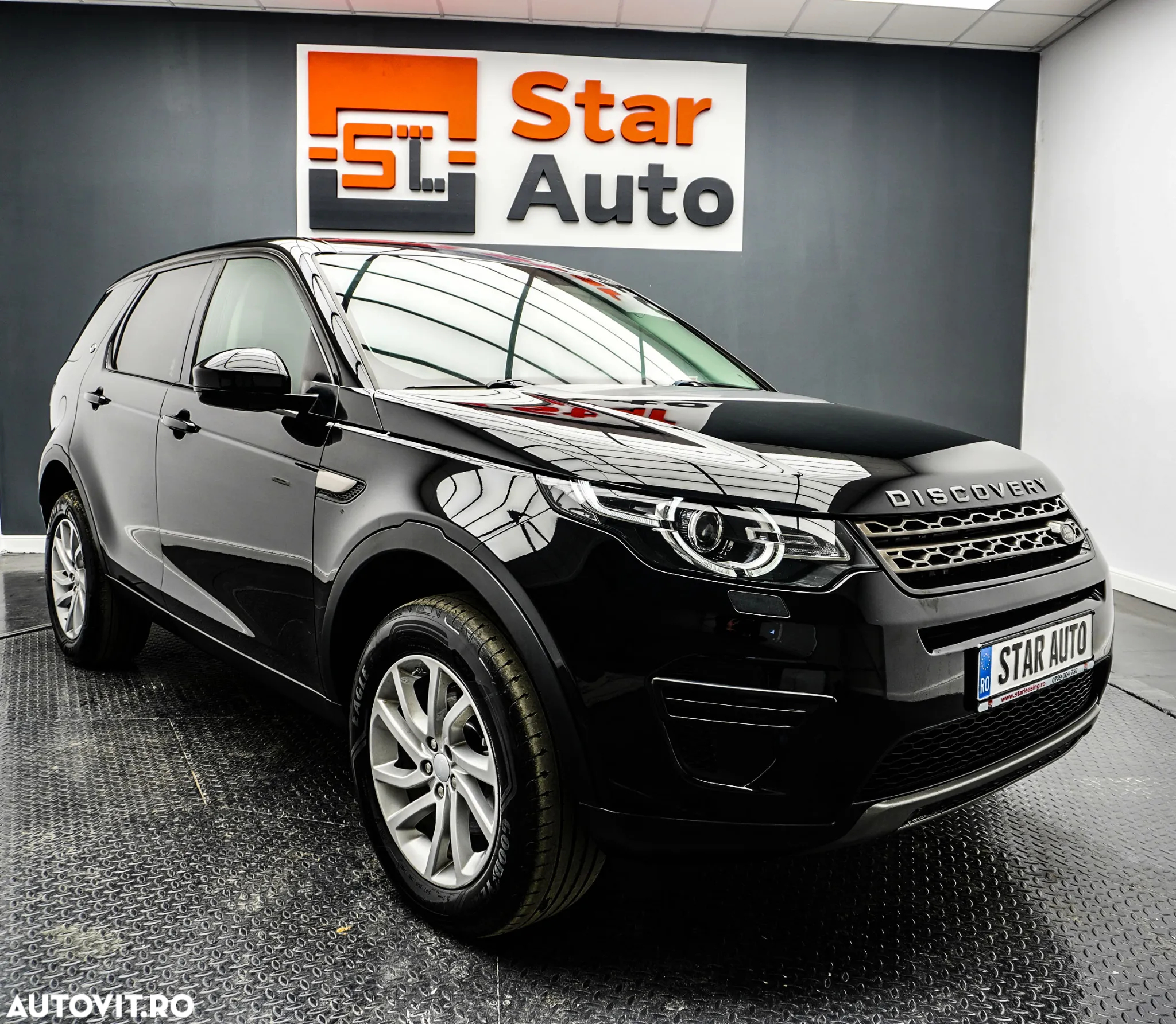 Land Rover Discovery Sport 2.0 l TD4 PURE Aut. - 4