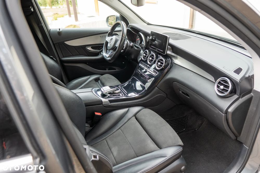 Mercedes-Benz GLC - 16