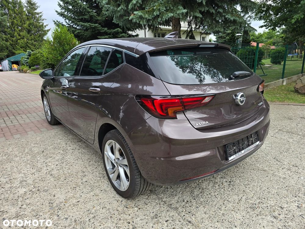 Opel Astra - 11
