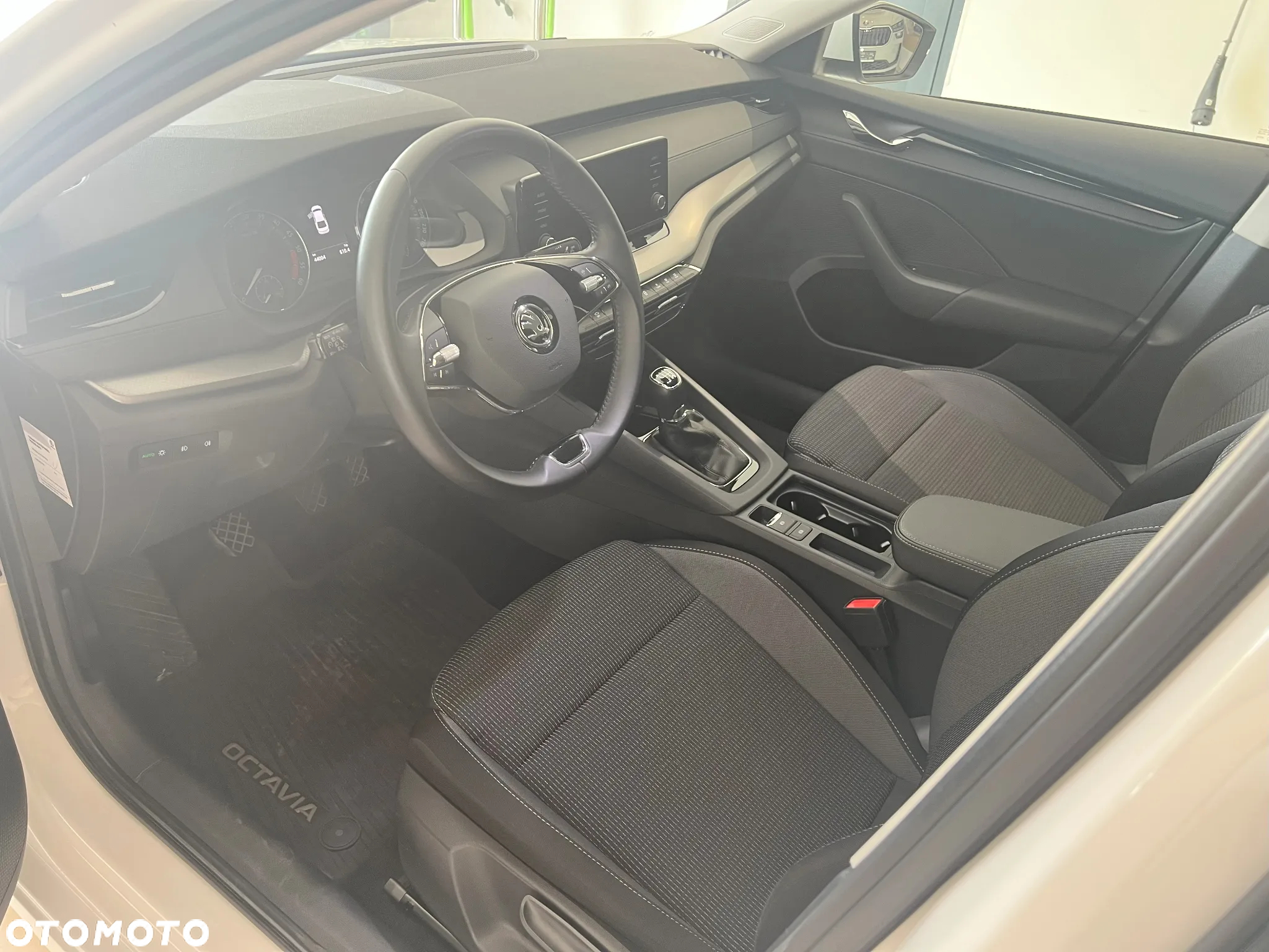 Skoda Octavia 2.0 TDI Ambition - 8