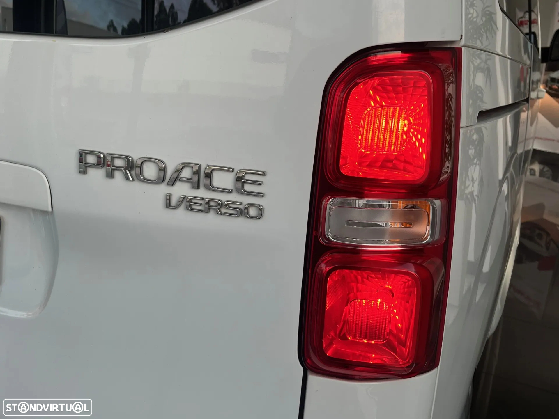 Toyota Proace Verso 1.5 D-4D L1 1.0T Exclusive 9L PDL - 17