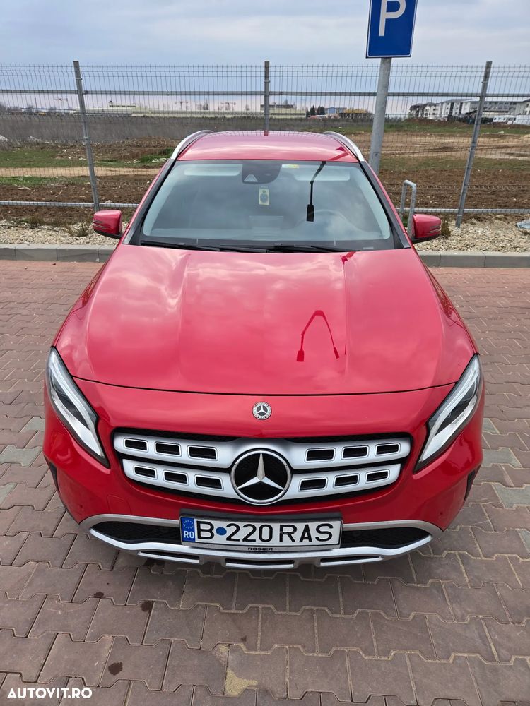 Mercedes-Benz GLA 220 4MATIC 7G-DCT - 1