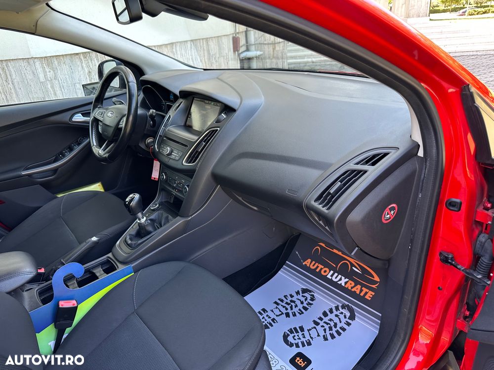 Ford Focus 1.5 TDCi ST-Line - 34