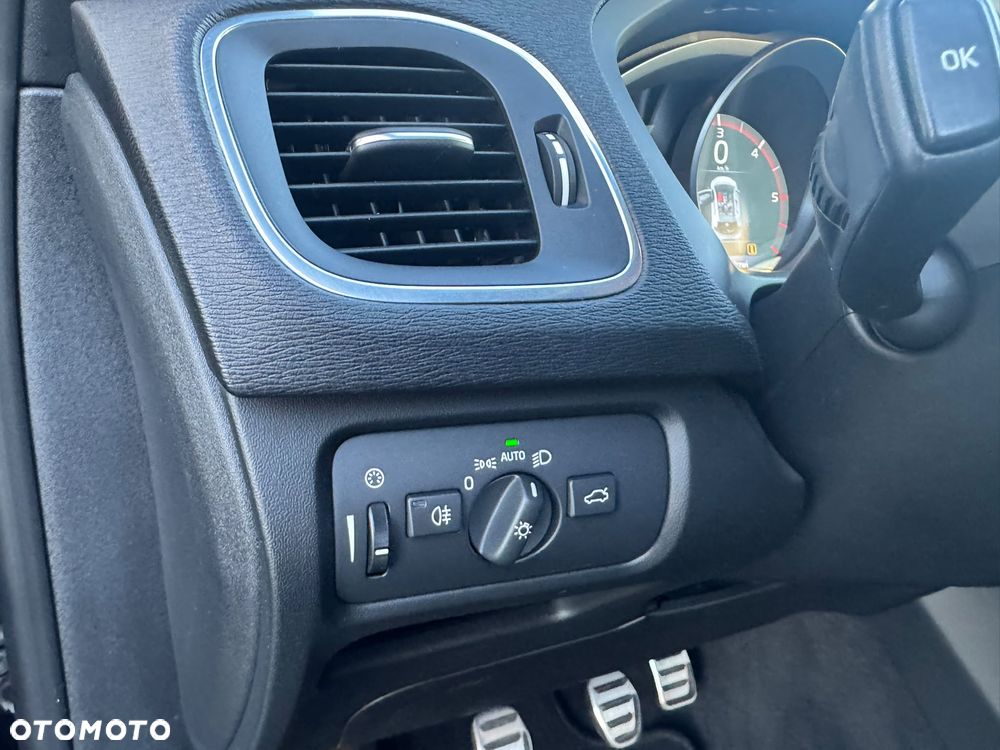 Volvo V40 D2 RDesign - 10