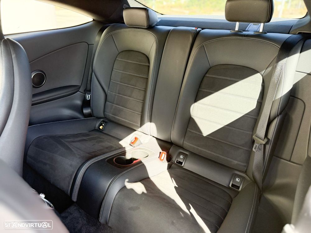 Mercedes-Benz C 250 - 36