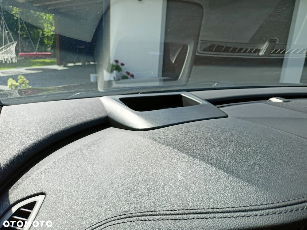 Opel Insignia - 23