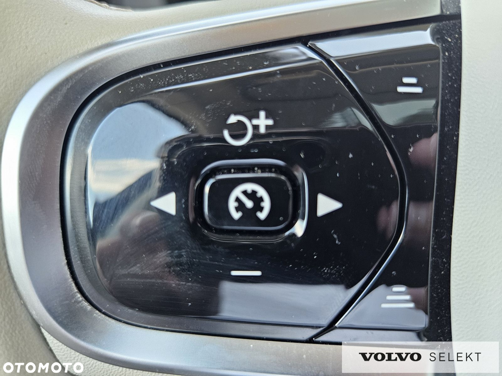 Volvo XC 60 - 24