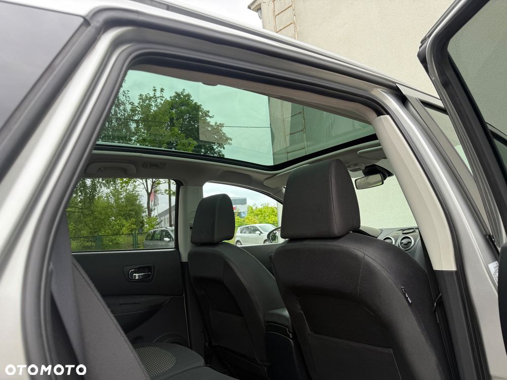 Nissan Qashqai+2 2.0 dCi DPF acenta - 25