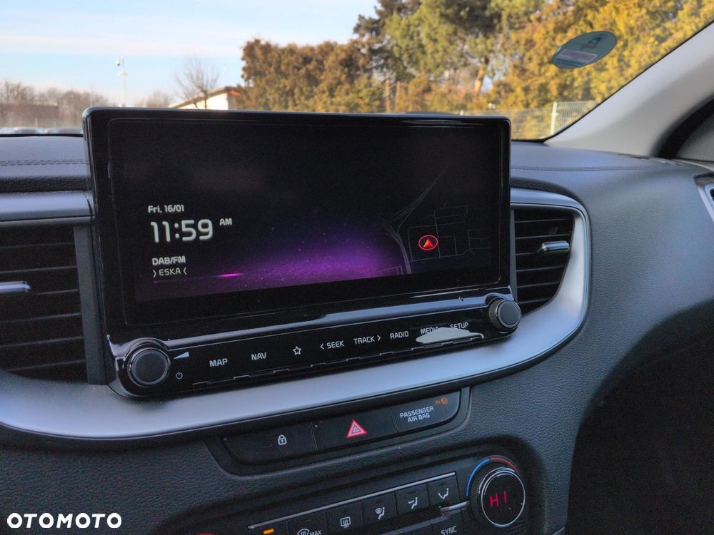 Kia Ceed 1.5 T-GDI M DCT - 14