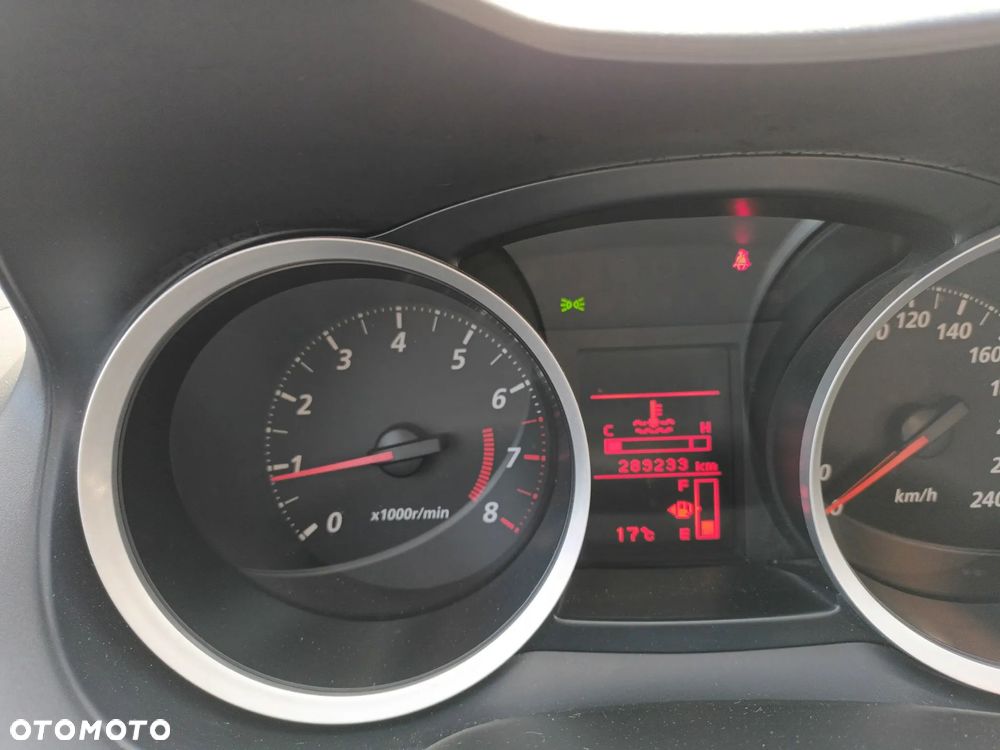 Mitsubishi Lancer 1.6 Invite - 14