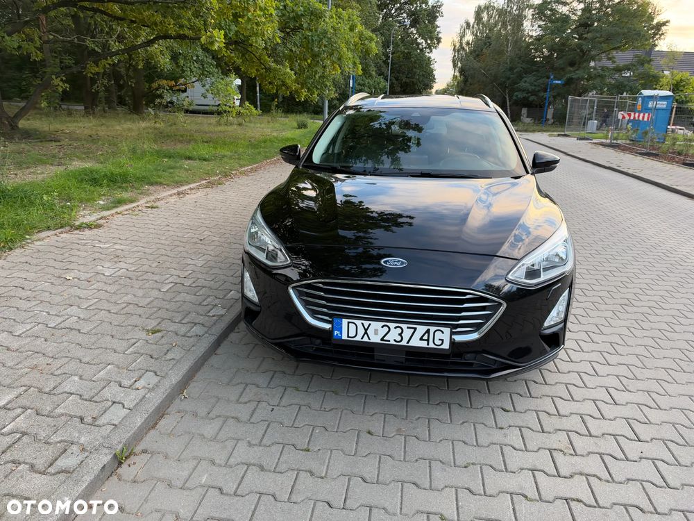 Ford Focus 1.5 EcoBoost Titanium - 1