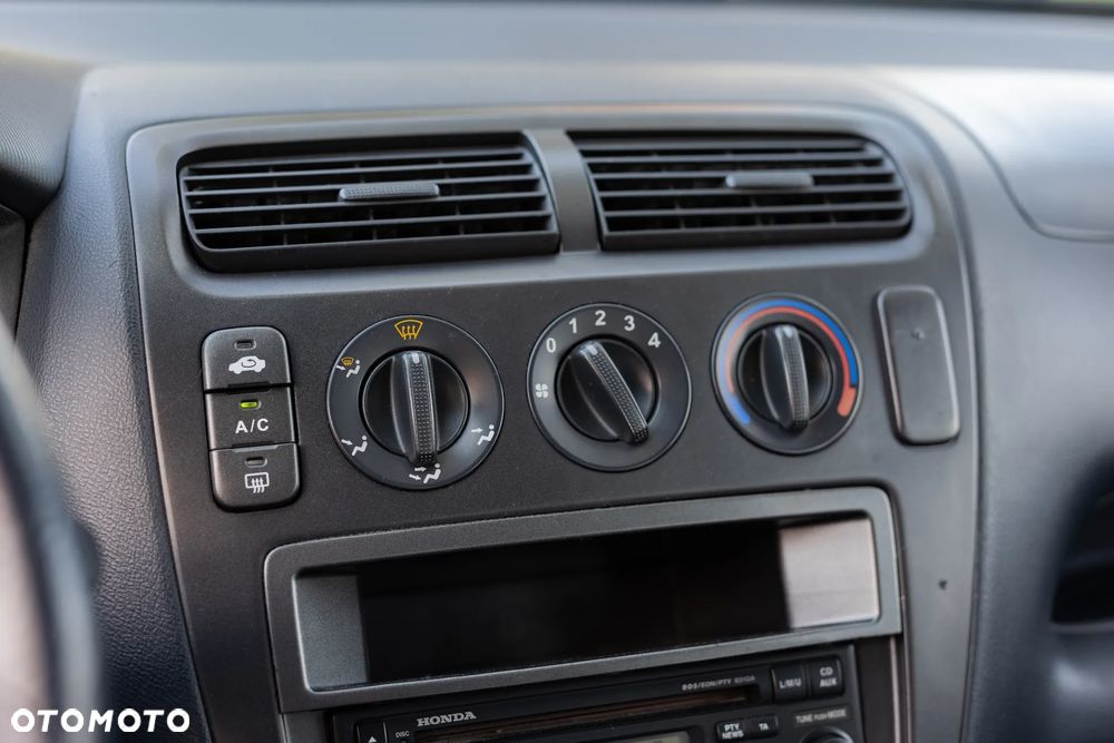 Honda Civic 1.4i LS - 28