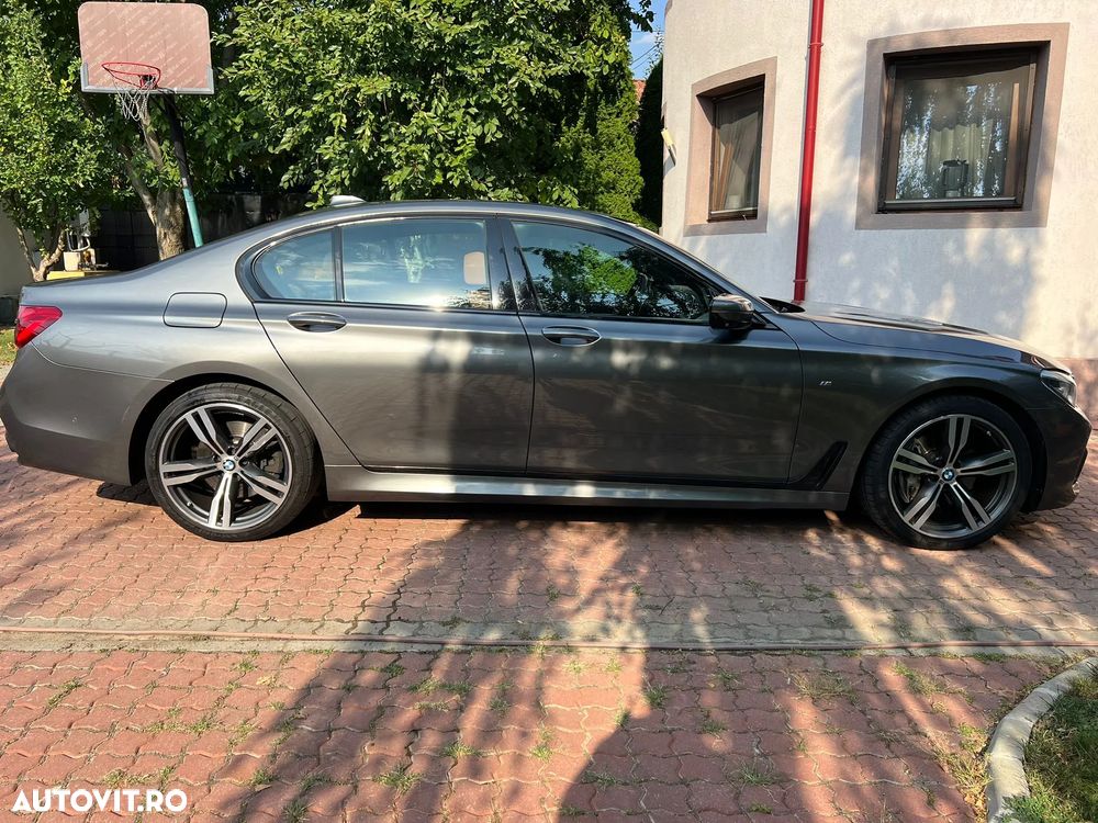 BMW Seria 7 730d xDrive - 7