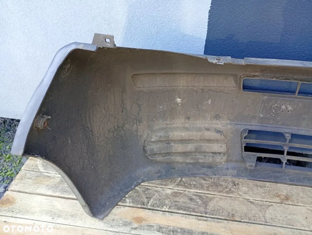 zderzak przedni przód renault trafic ii nissan primastar 2001-2006 8200173374 - 8