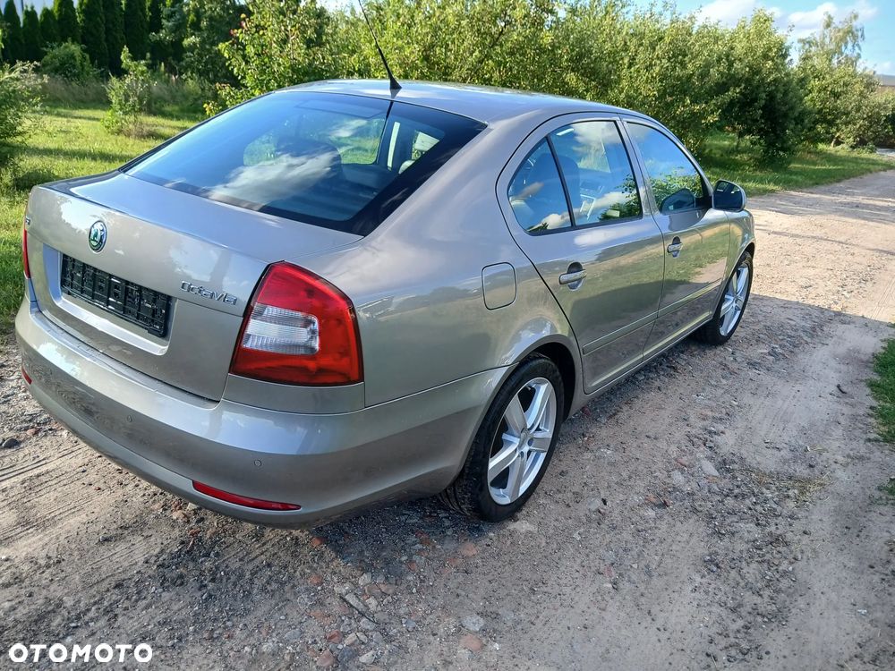 Skoda Octavia 1.4 TSI FAMILY Green tec - 3