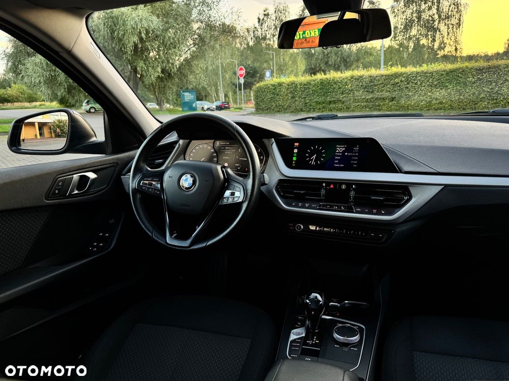 BMW Seria 1 118i Advantage - 12