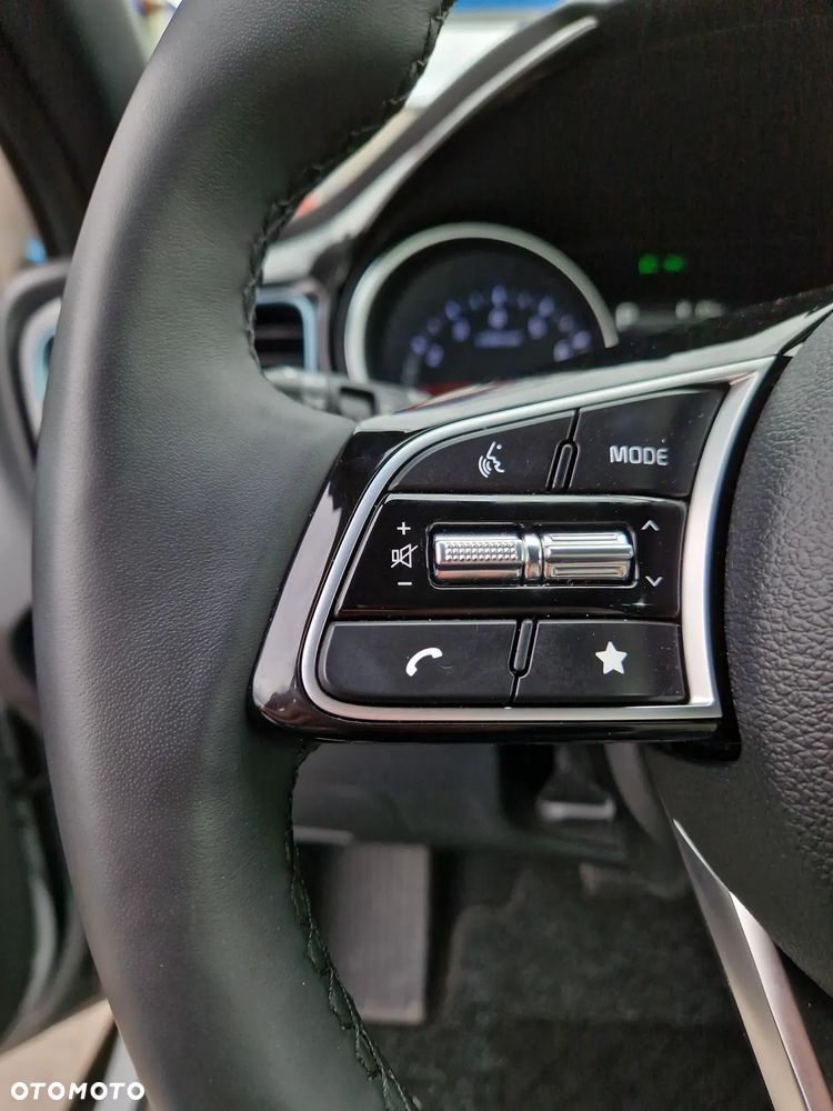 Kia XCeed 1.6 T-GDI Tribute DCT - 17