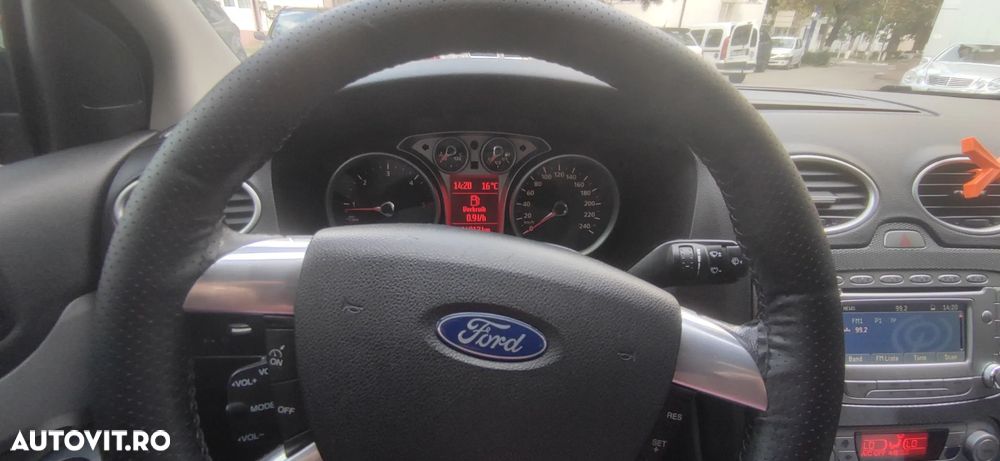 Ford Focus 1.6 TDCi DPF Titanium - 7