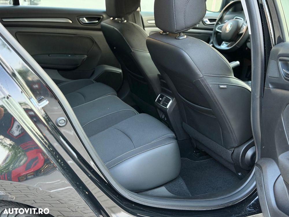 Renault Megane Blue dCi 116 EDC Zen - 13