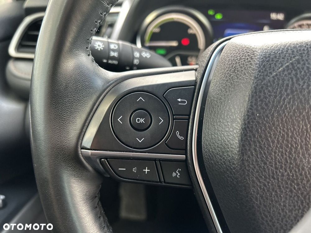 Toyota Camry 2.5 Hybrid Prestige CVT - 14