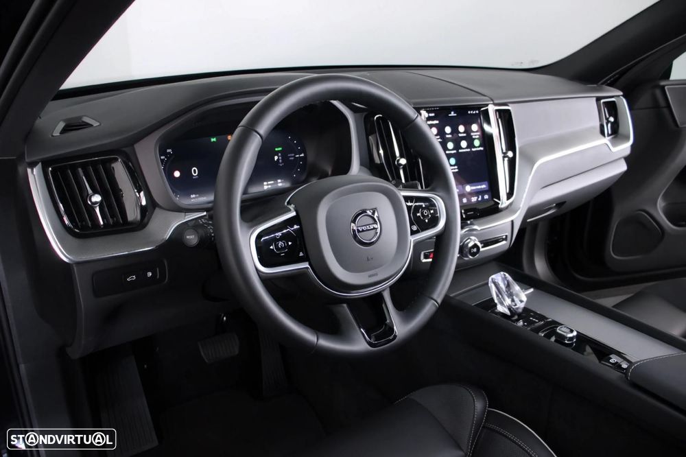 Volvo XC 60 2.0 T6 PHEV Black Edition AWD - 8