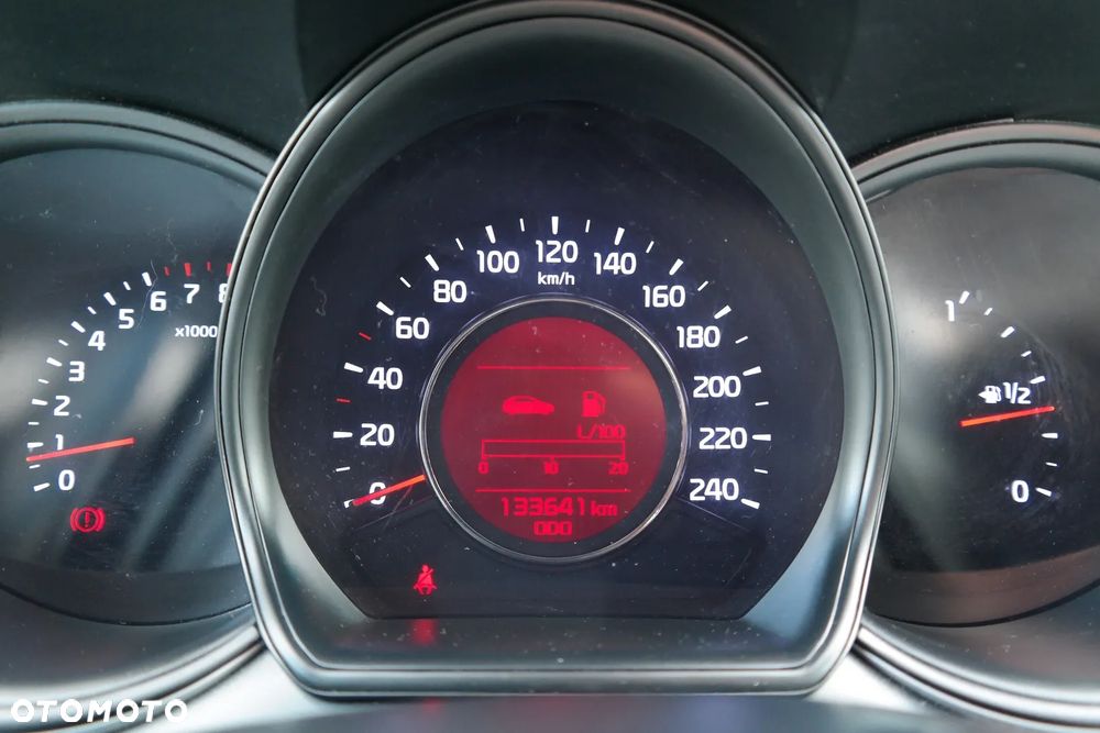 Kia Ceed 1.4 L - 15