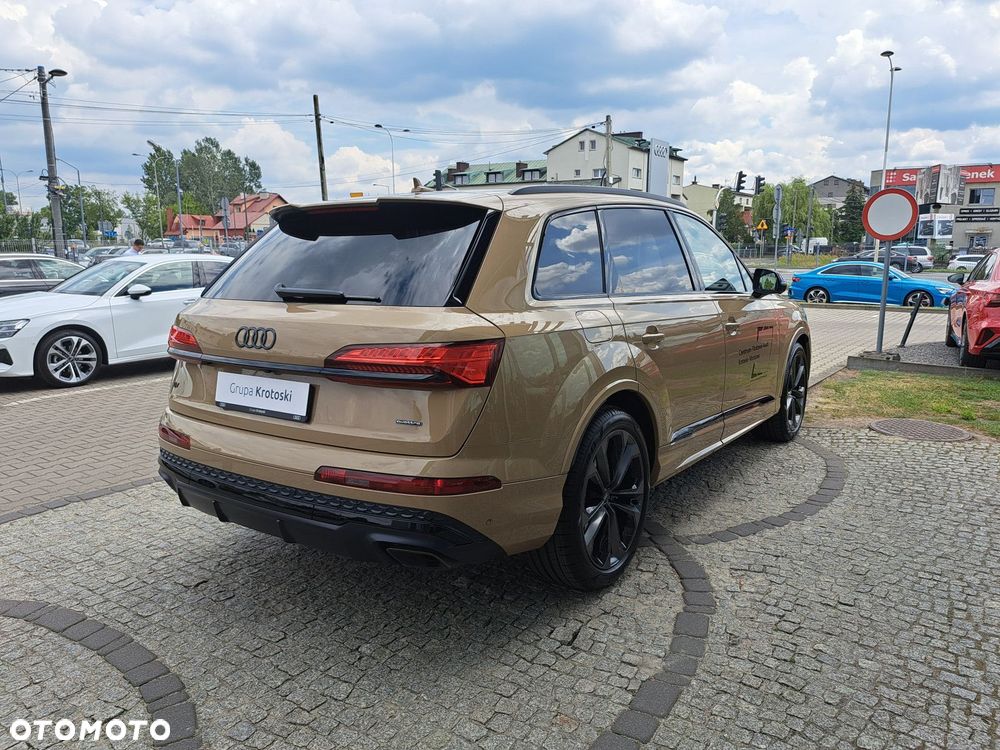 Audi Q7 - 8