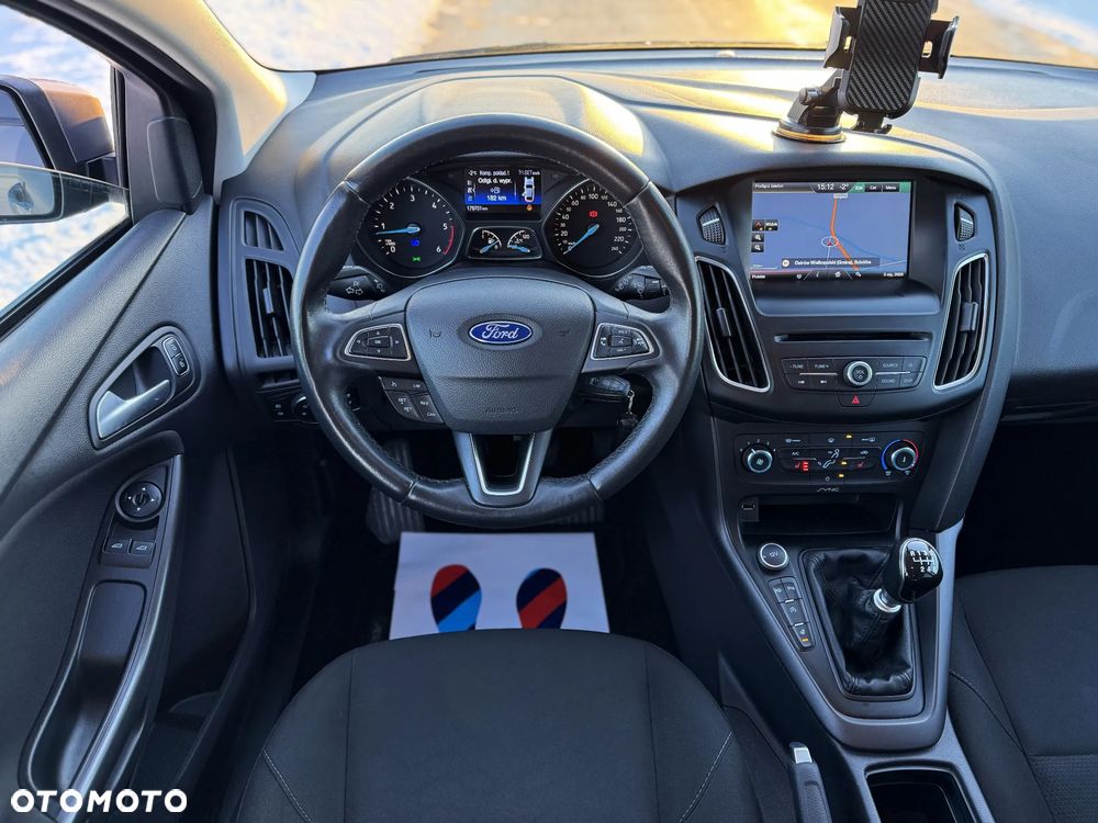 Ford Focus SW 1.6 TDCi Edition - 34