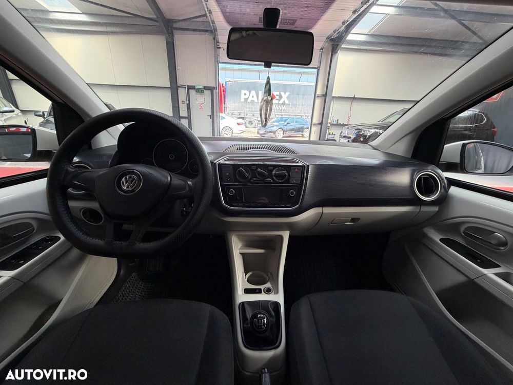 Volkswagen up! - 14