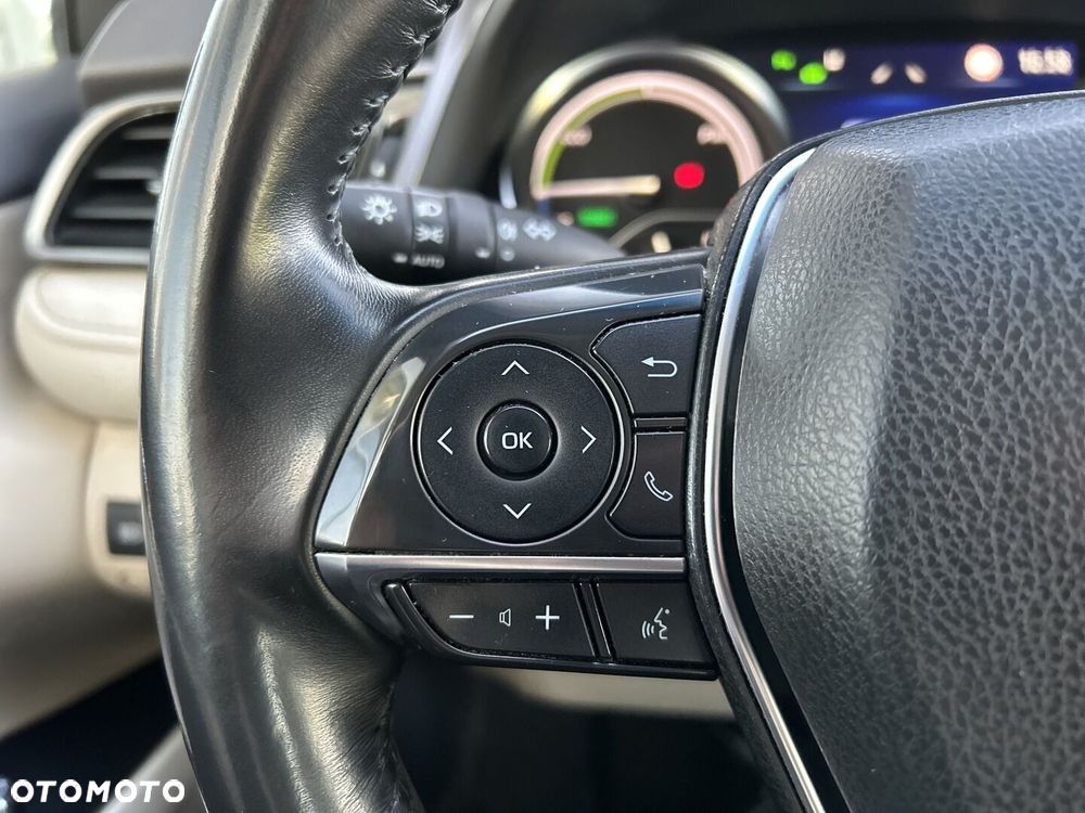 Toyota Camry 2.5 Hybrid Comfort CVT - 15