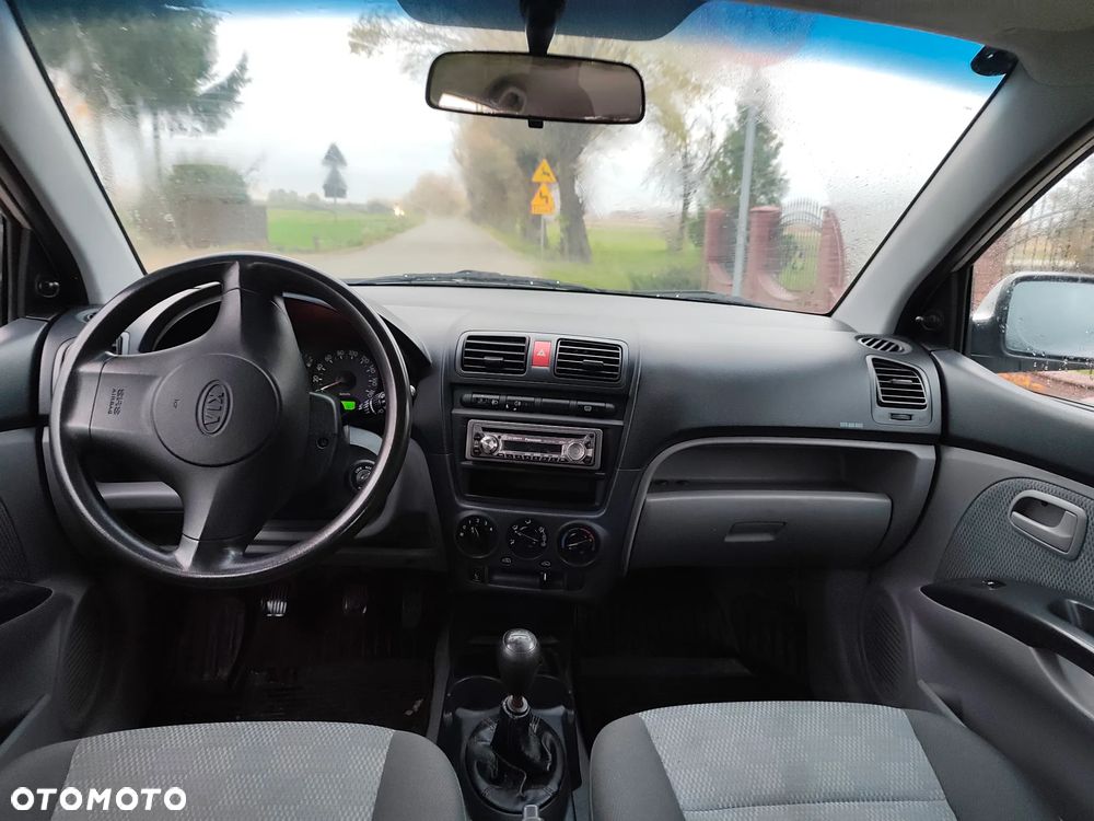 Kia Picanto - 7