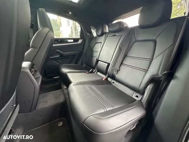 Porsche Cayenne Coupe Tiptronic S - 11