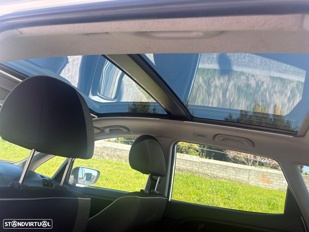 Kia Venga 1.4 CRDi TX ISG - 16