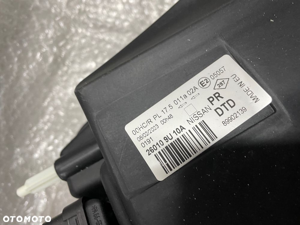 LAMPA PRAWA ZWYKŁA NISSAN NOTE E11 260109U10A - 6