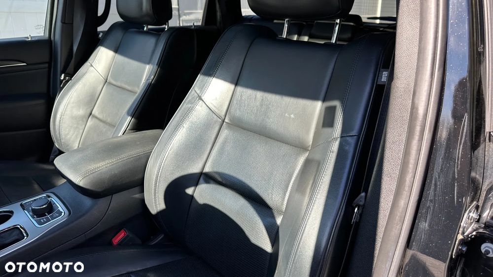 Jeep Grand Cherokee - 10